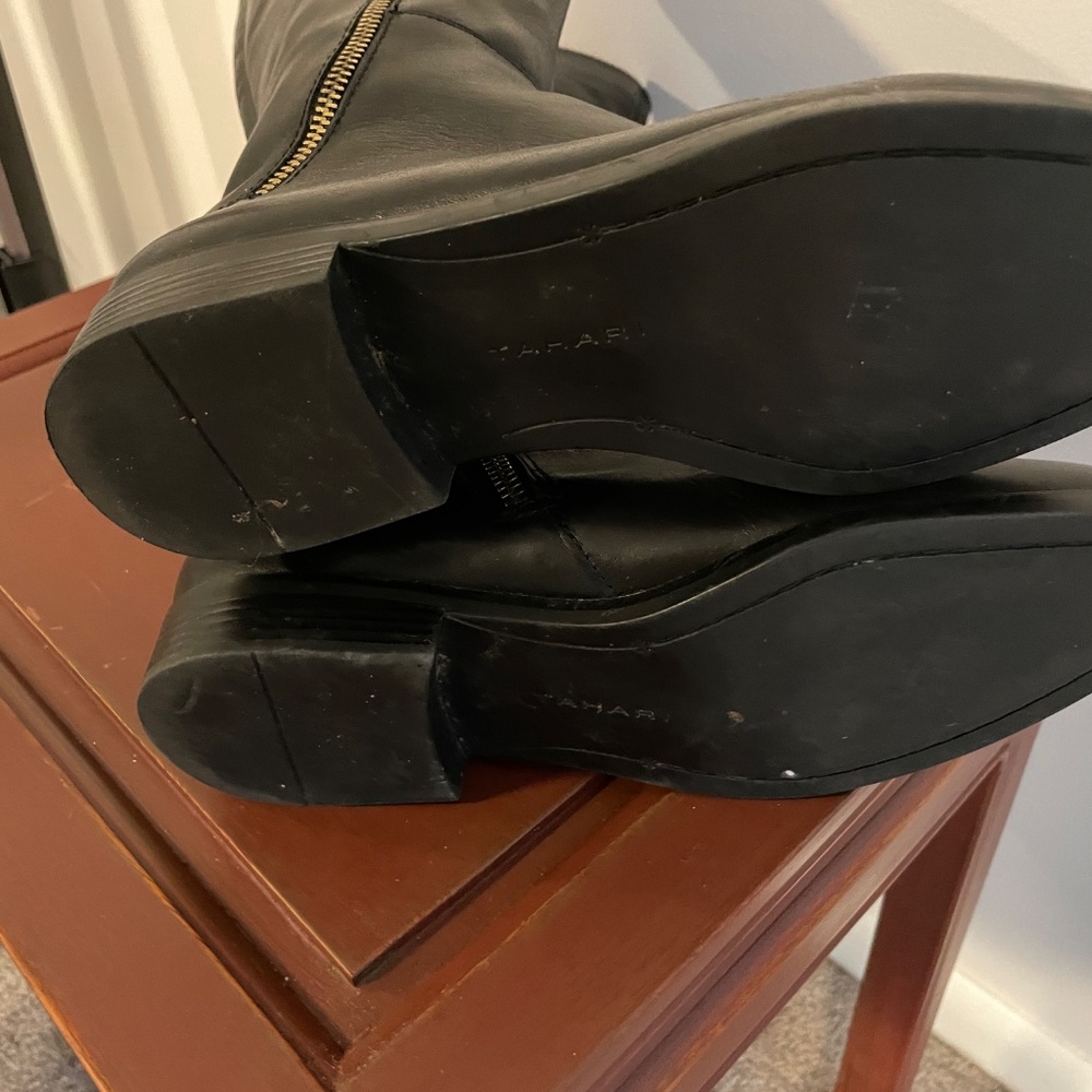 TAHARI - Leather Riding Boots - Picture 2 of 6